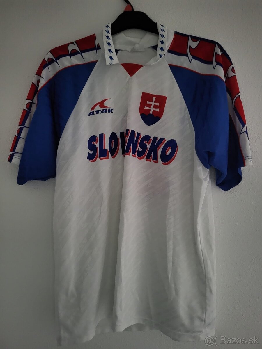Predám dresy Slovensko. 9ks