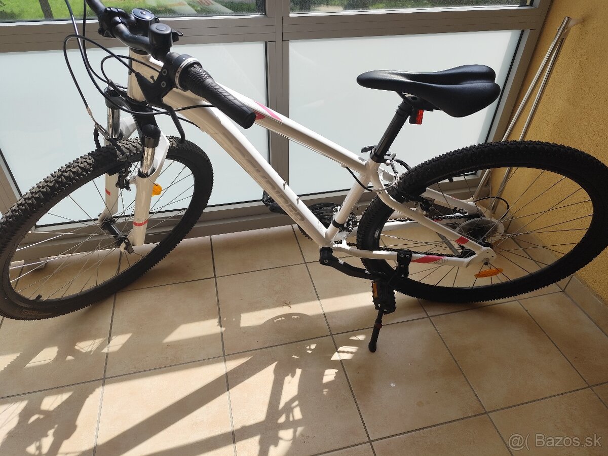 Dievčenský bicykel