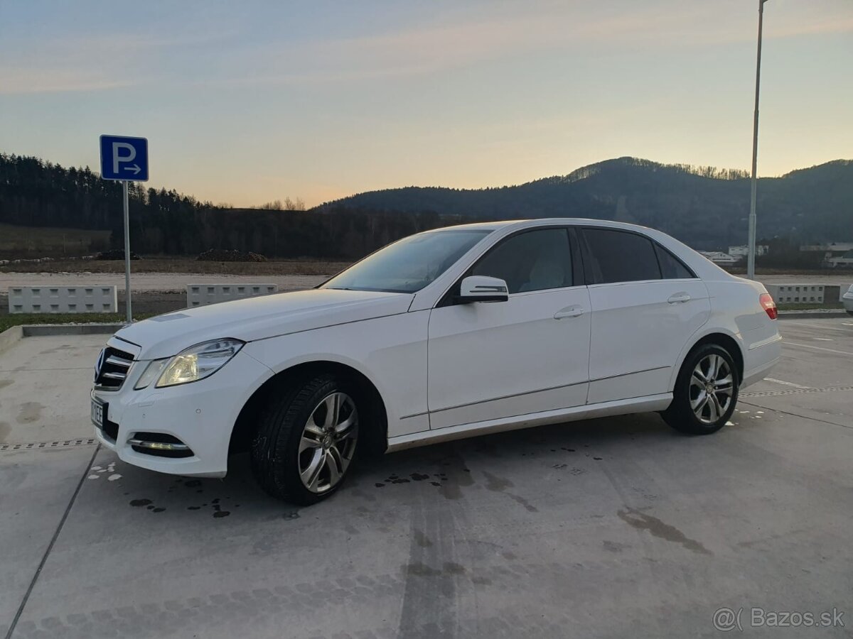 Mercedes