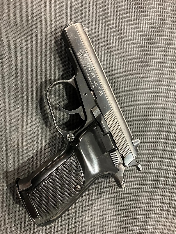 CZ 83