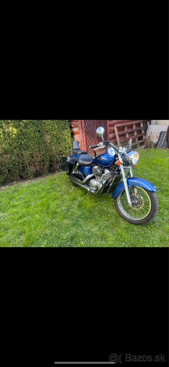 HONDA shadow 750