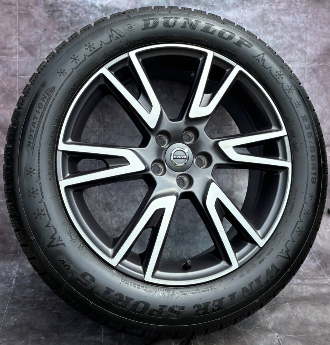 Originální Alu kola 5x108 Volvo XC60 235/55/19 DOT23