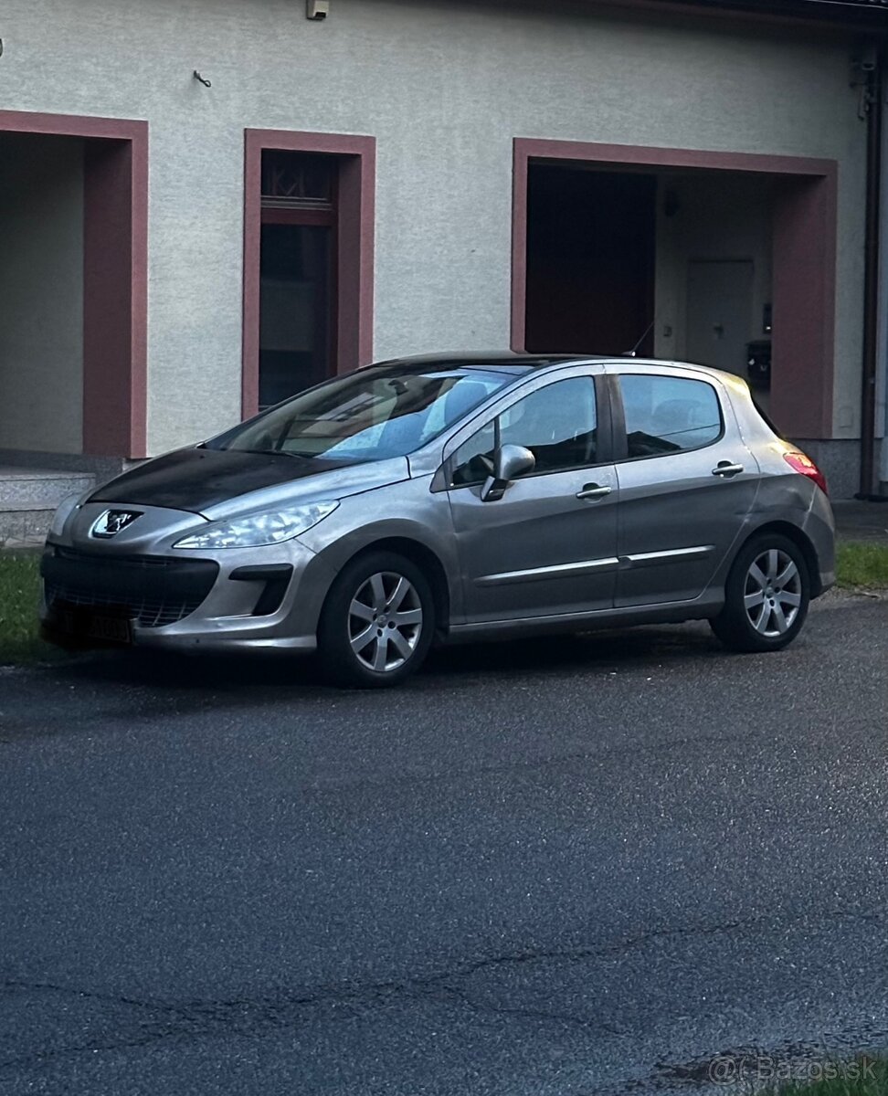 Peugeot 308 hatchback
