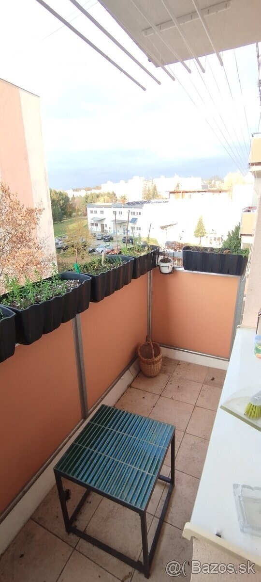 Prenájom 3,5 izbový byt Prievidza