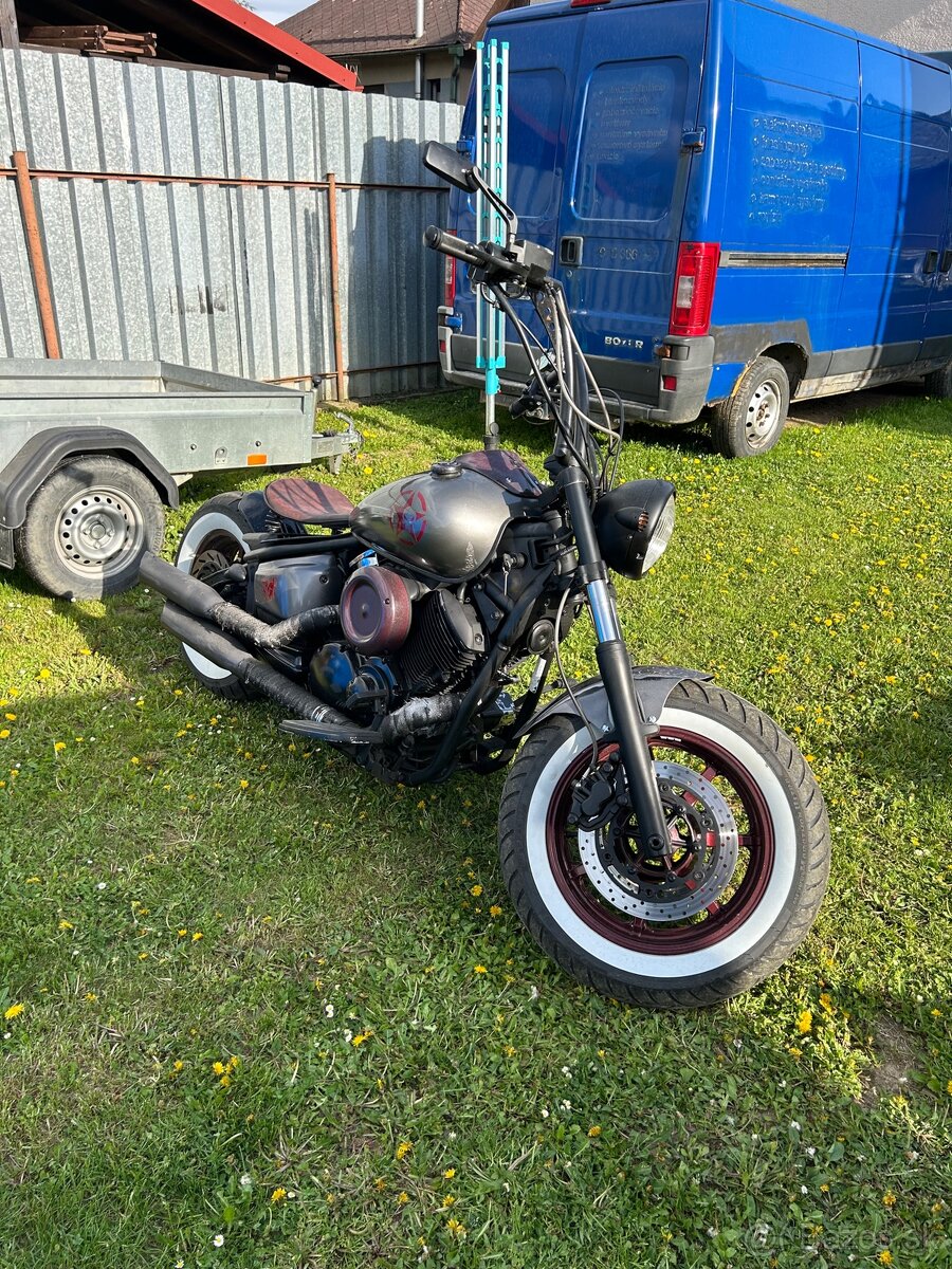 Yamaha XVS 1100 bober