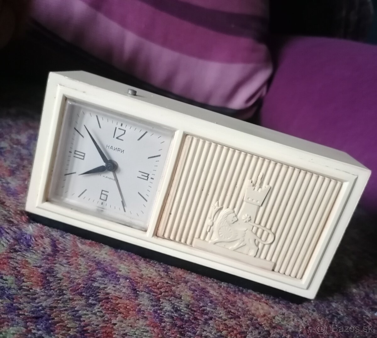 Vintage budík NAIRI