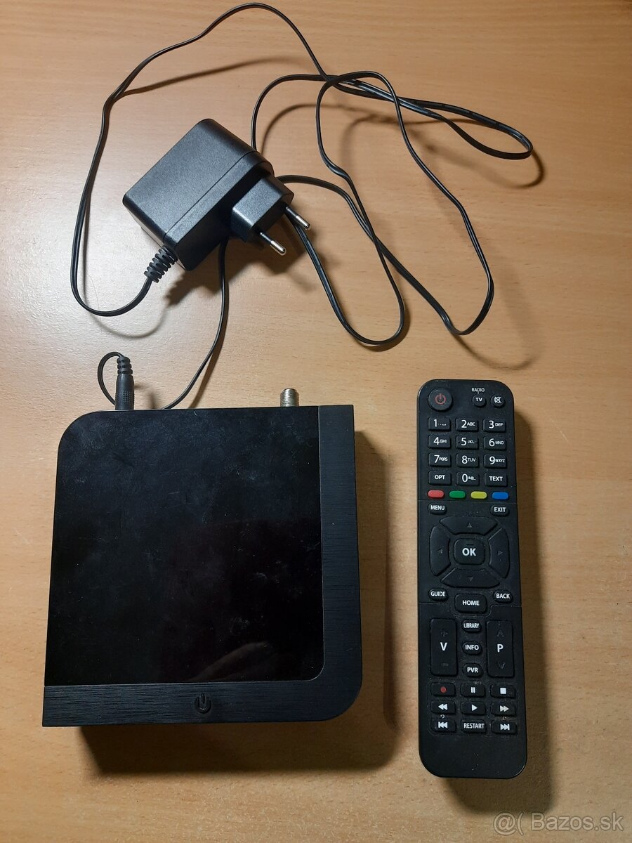 Satelitný prijímač KAONMEDIA MZ-102