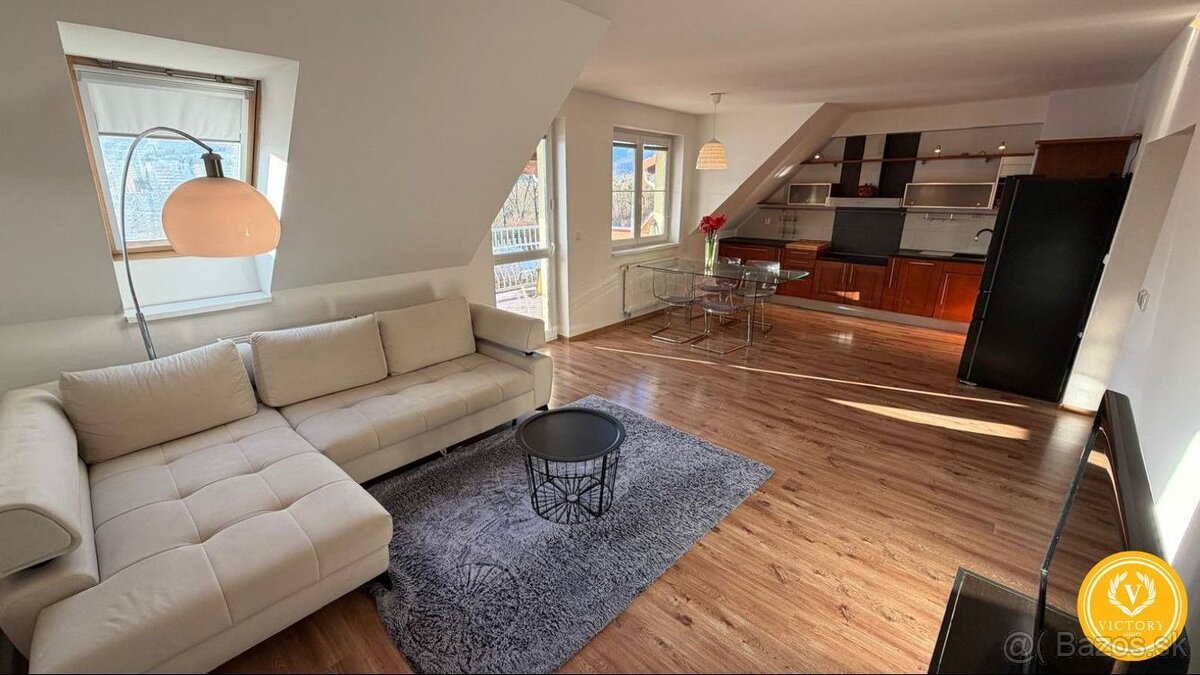 PRENÁJOM - útulný 3-izbový byt s terasou v Banskej Bystrici