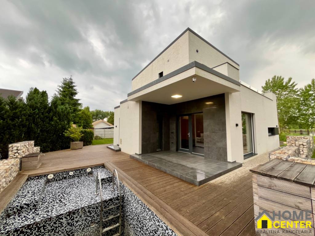 ZNÍŽENÁ CENA LUXUSNÝ RODINNÝ DOM-DOHODA MOŽNÁ