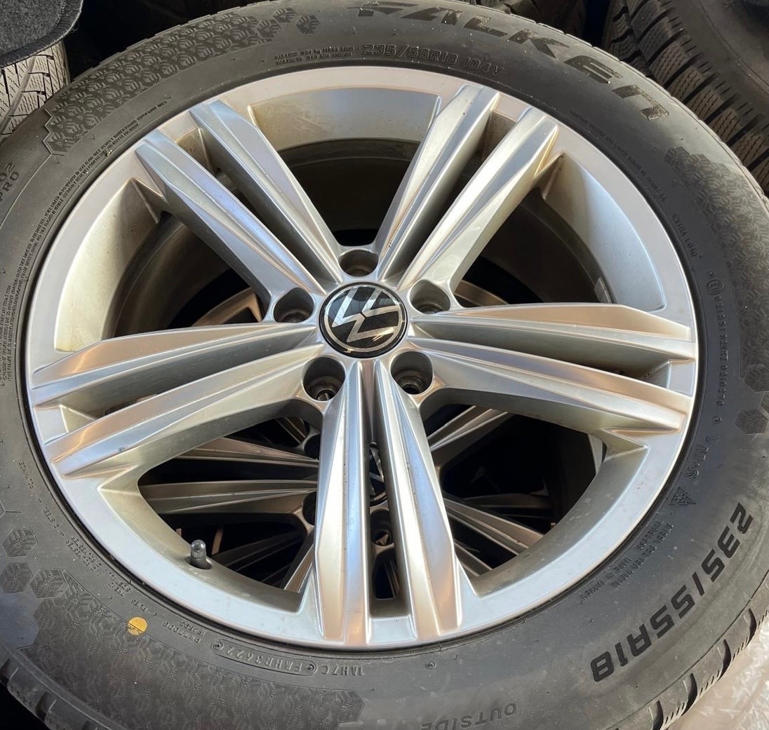 Predám originál sadu elektrónov sebring r18