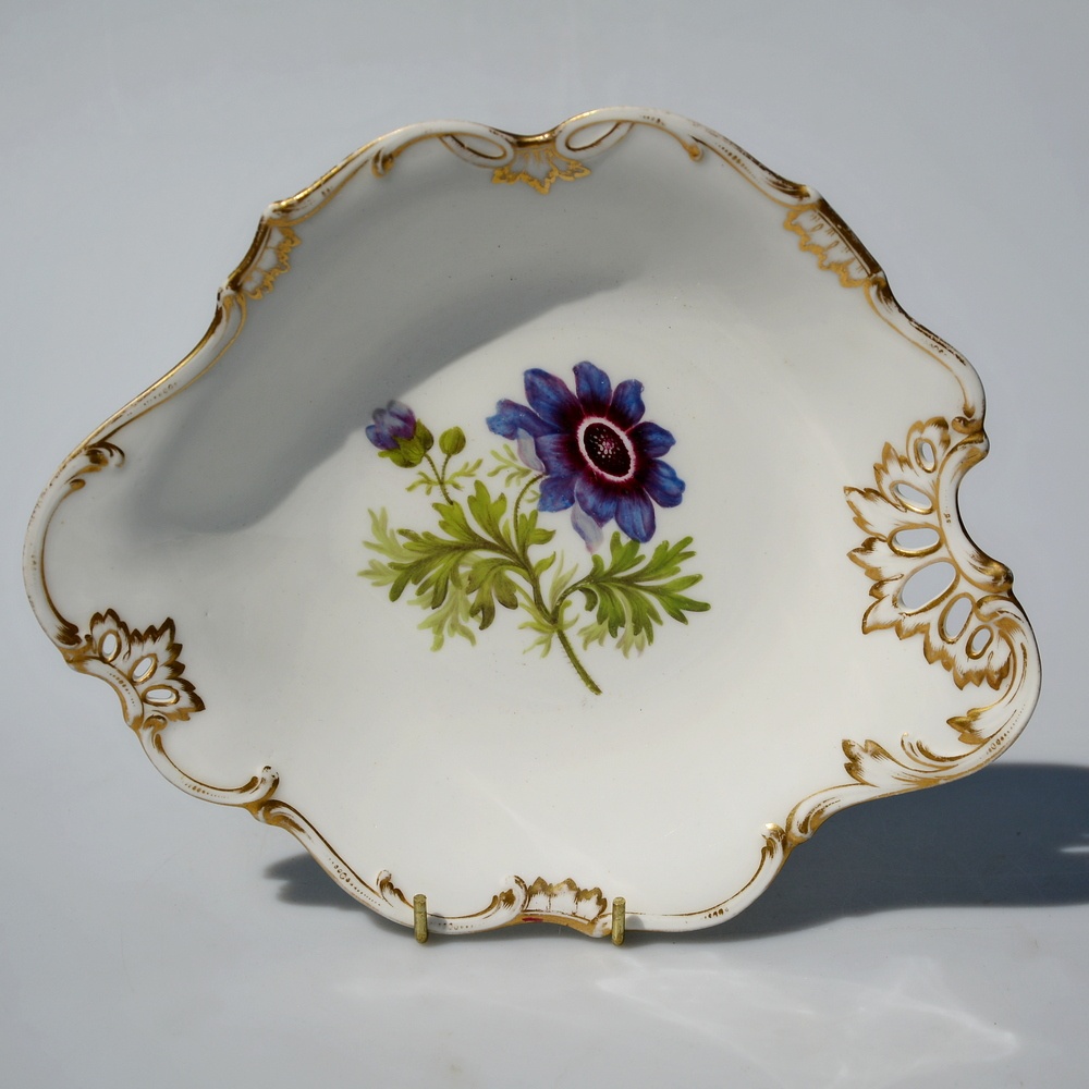 Starožitná porcelánová misa - nežný kvet mučenky