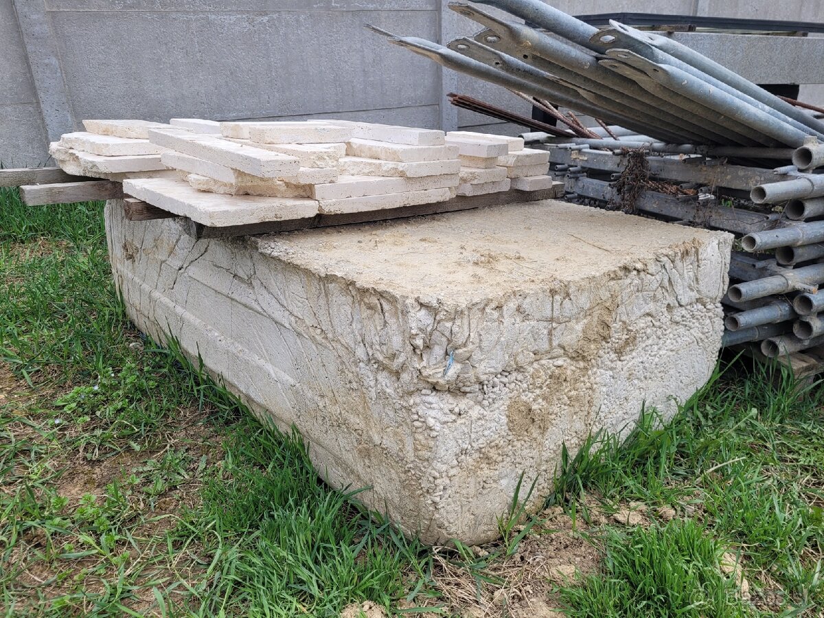 betonovy kvader