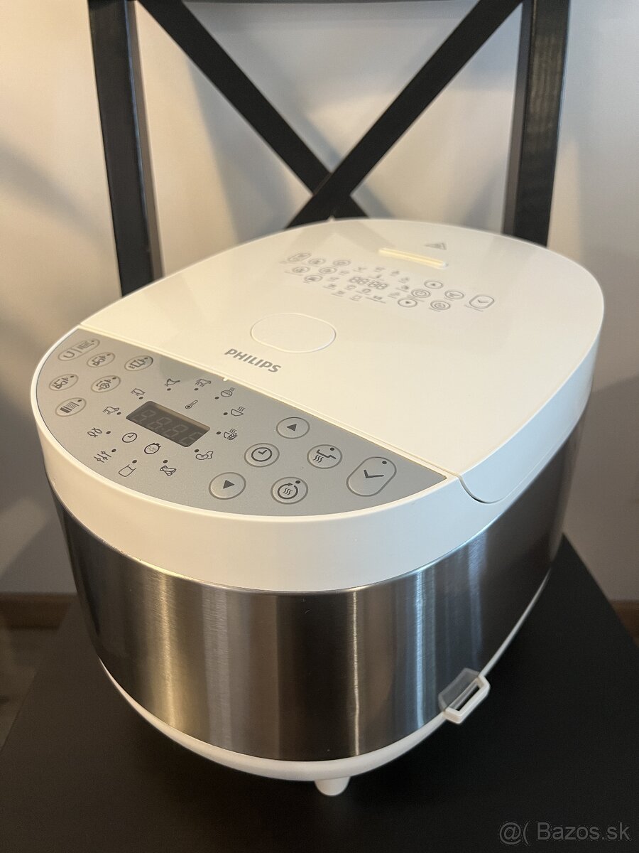 Multifunkčný hrniec Philips HD4713/40 MultiCooker