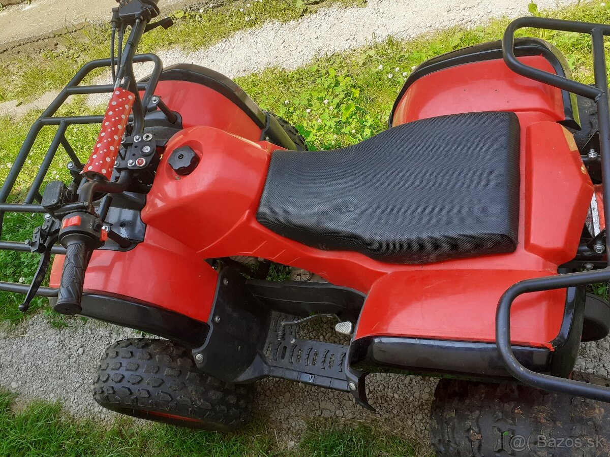 ATV 125.