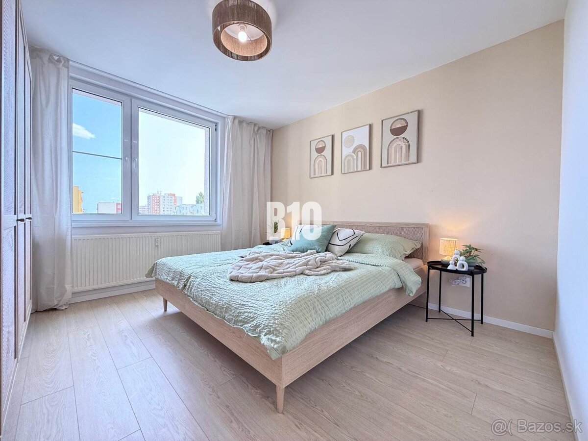 Veľký 3 izbový byt - Moderný zariadený zrekonštruovaný