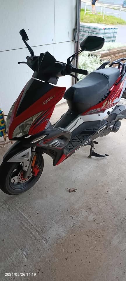 Predam skúter Maxon 125 4takt
