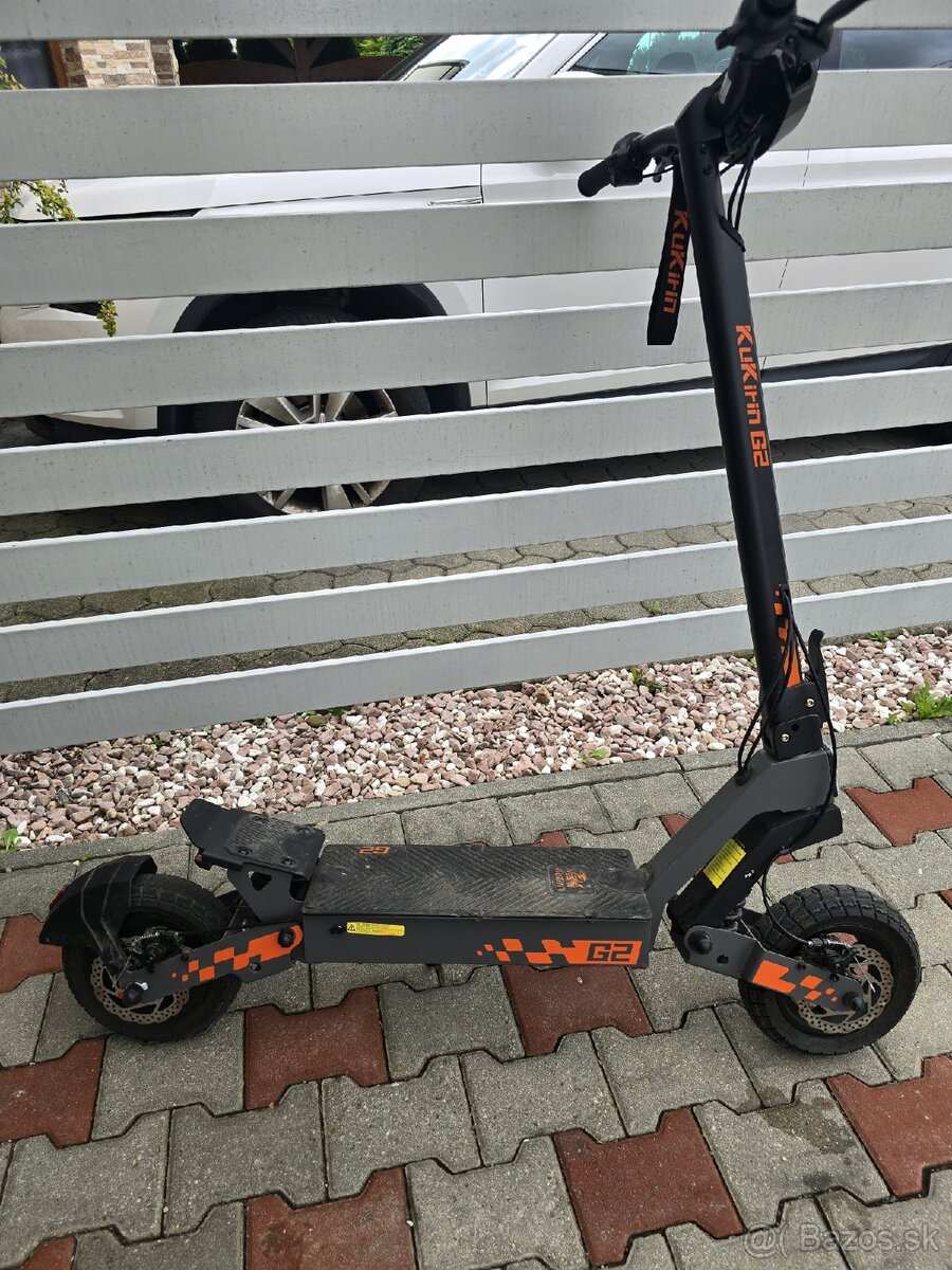 Kolobežka Kugoo Kukirin G2