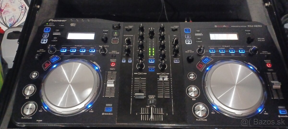 Pioneer XDJ Aero