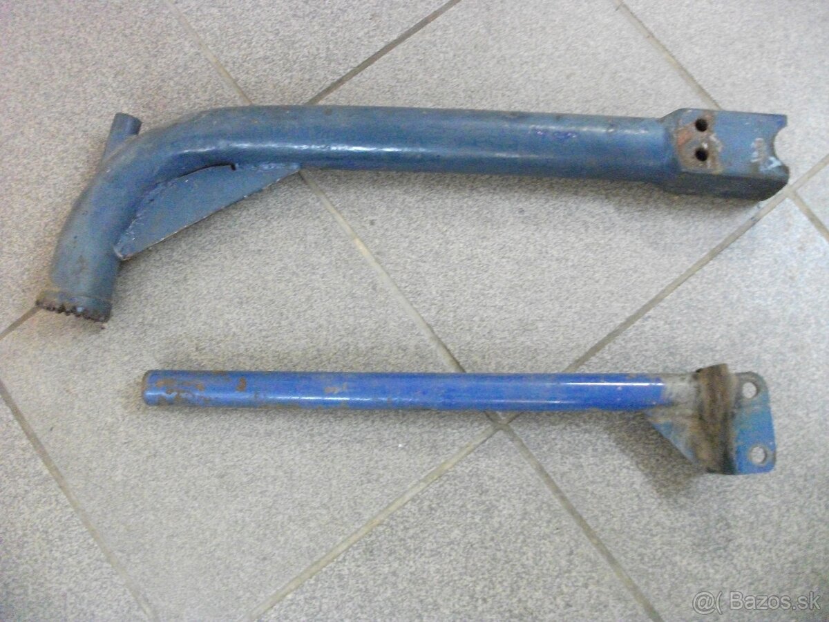 Agzat držiak riadidiel + držiak závažia.