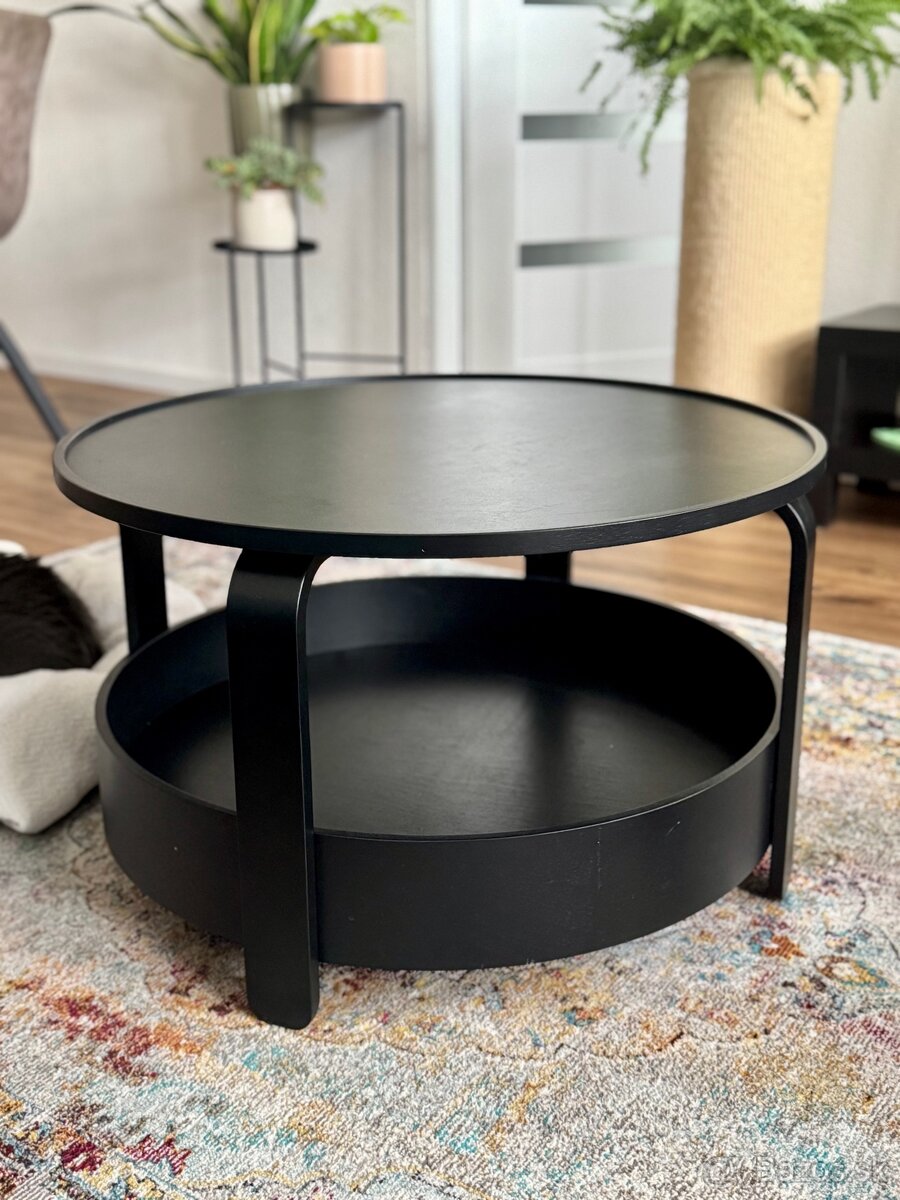 Konferenčný stolík