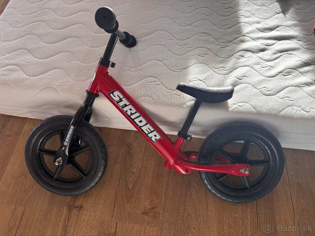 Cykloodrazadlo Strider 12 Classic