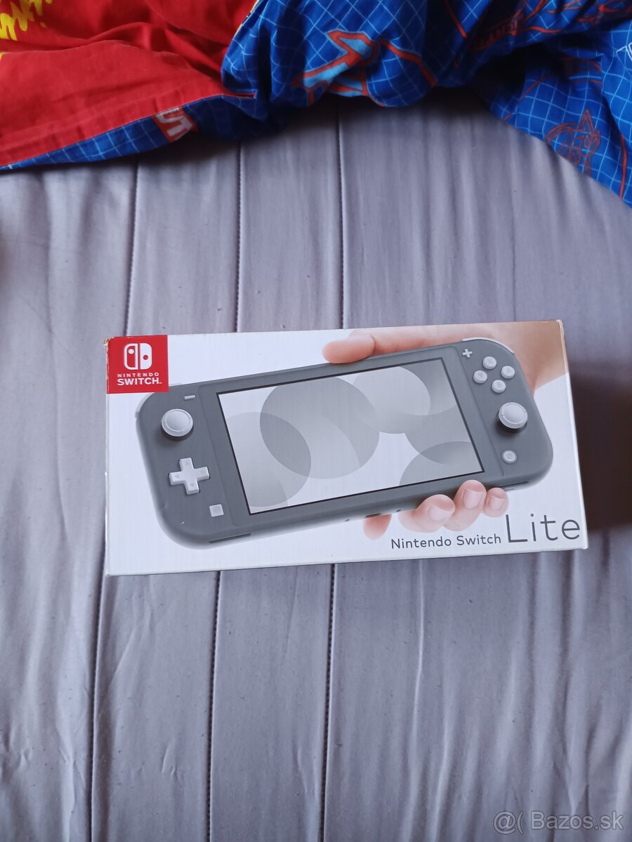 Nintendo Switch Lite