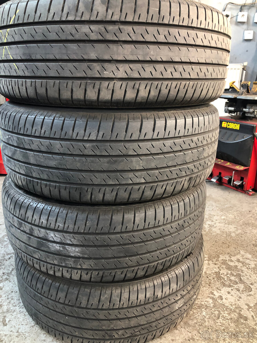 Letne pneu Bridgestone Dueler H/L 235/55 R18 100V