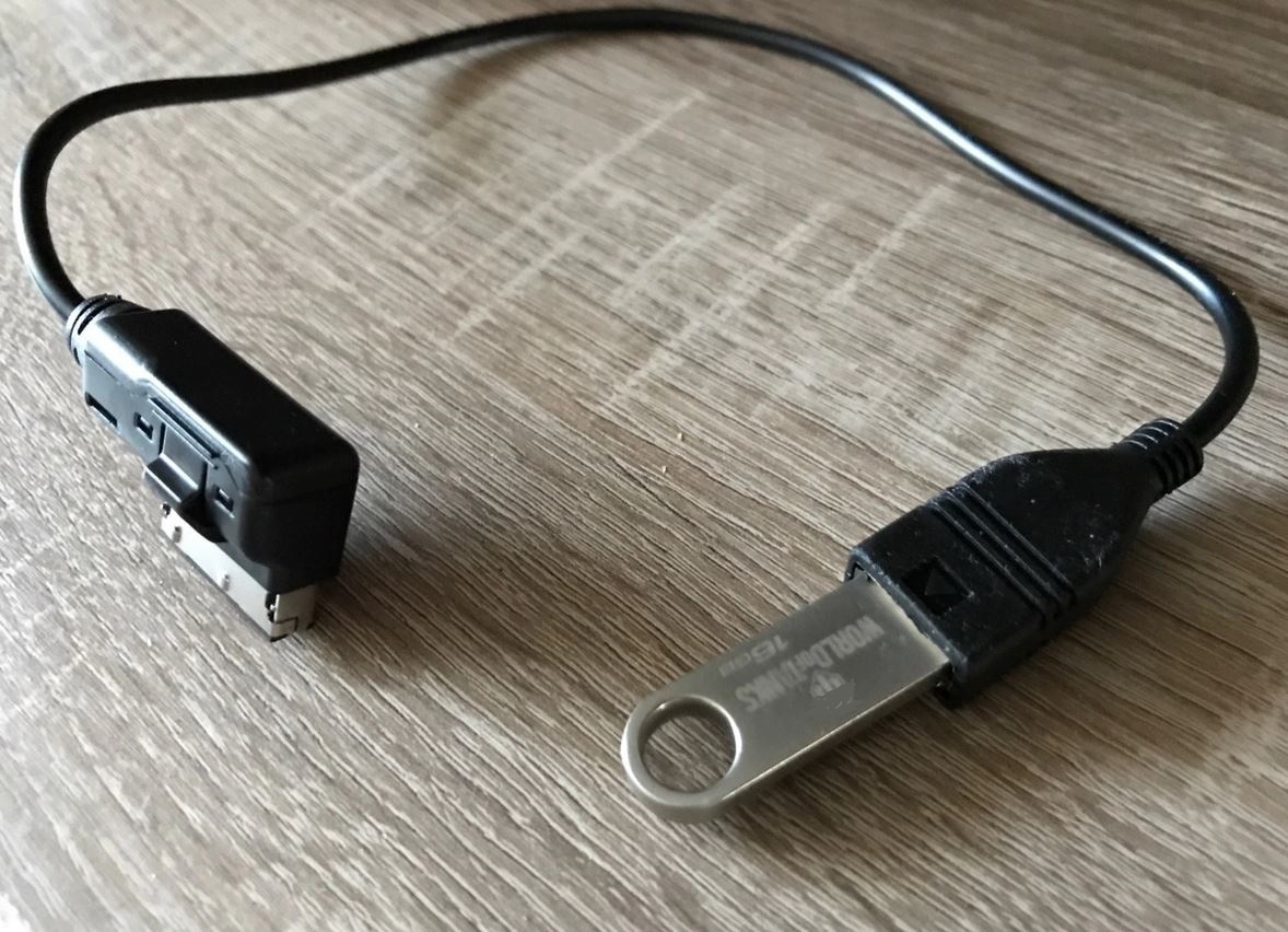 MDI MMI USB kábel pre Škoda VW Seat Audi Mercedes