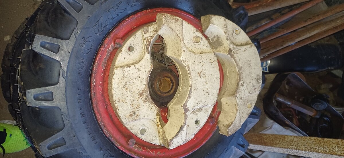 Malotraktor terra vari agzat vary mf 70