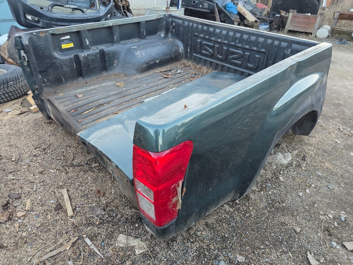 Korba, kufrove dvere, plastová vaňa Isuzu D-max II