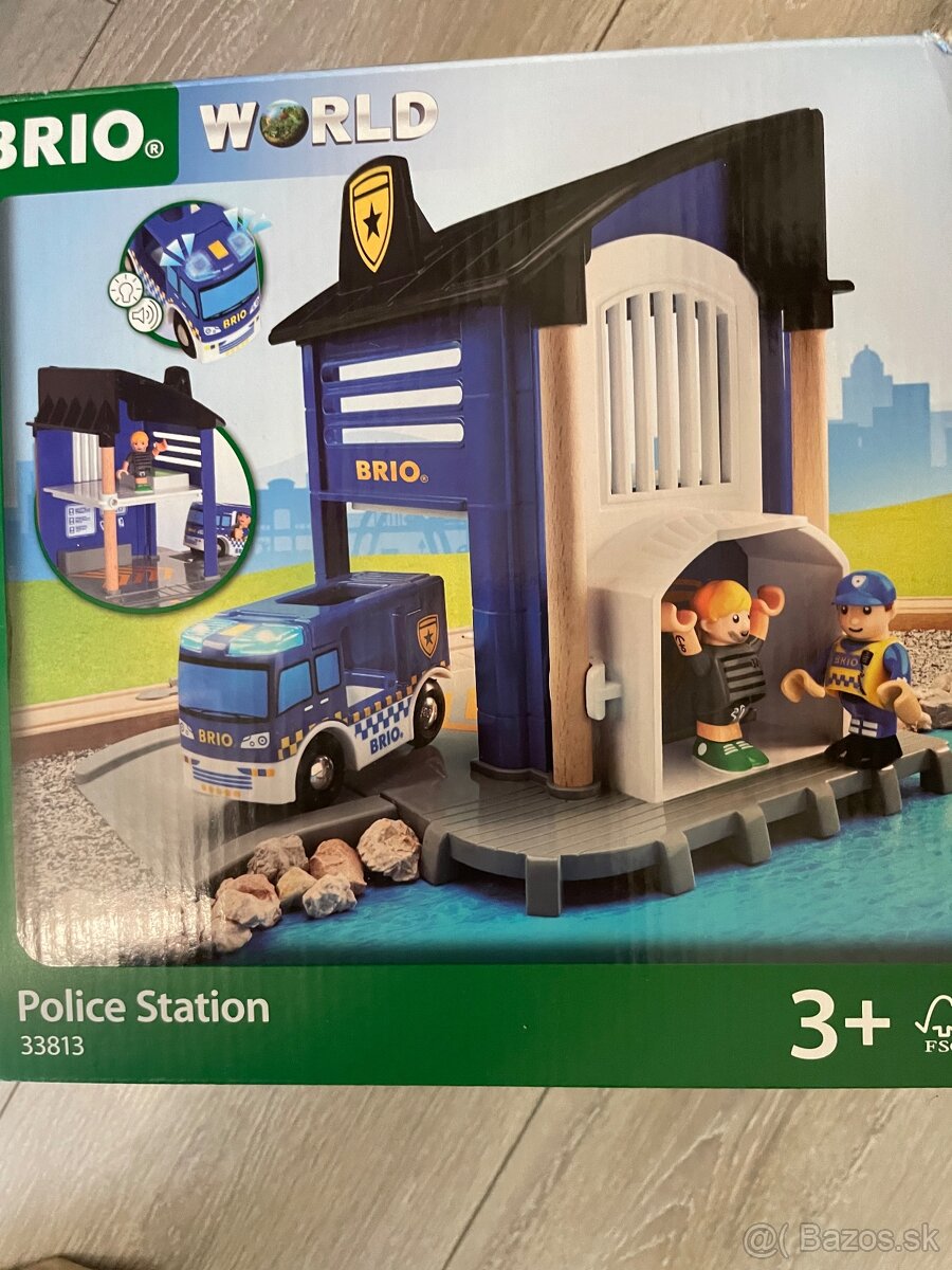 BRIO 33813 Policajná stanica