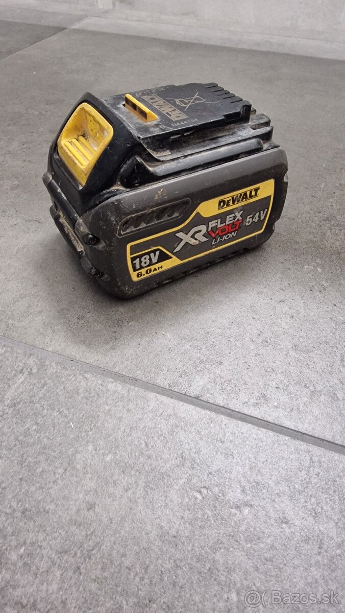 5 KS Dewalt bateria 18/54v flexvolt 5kusov