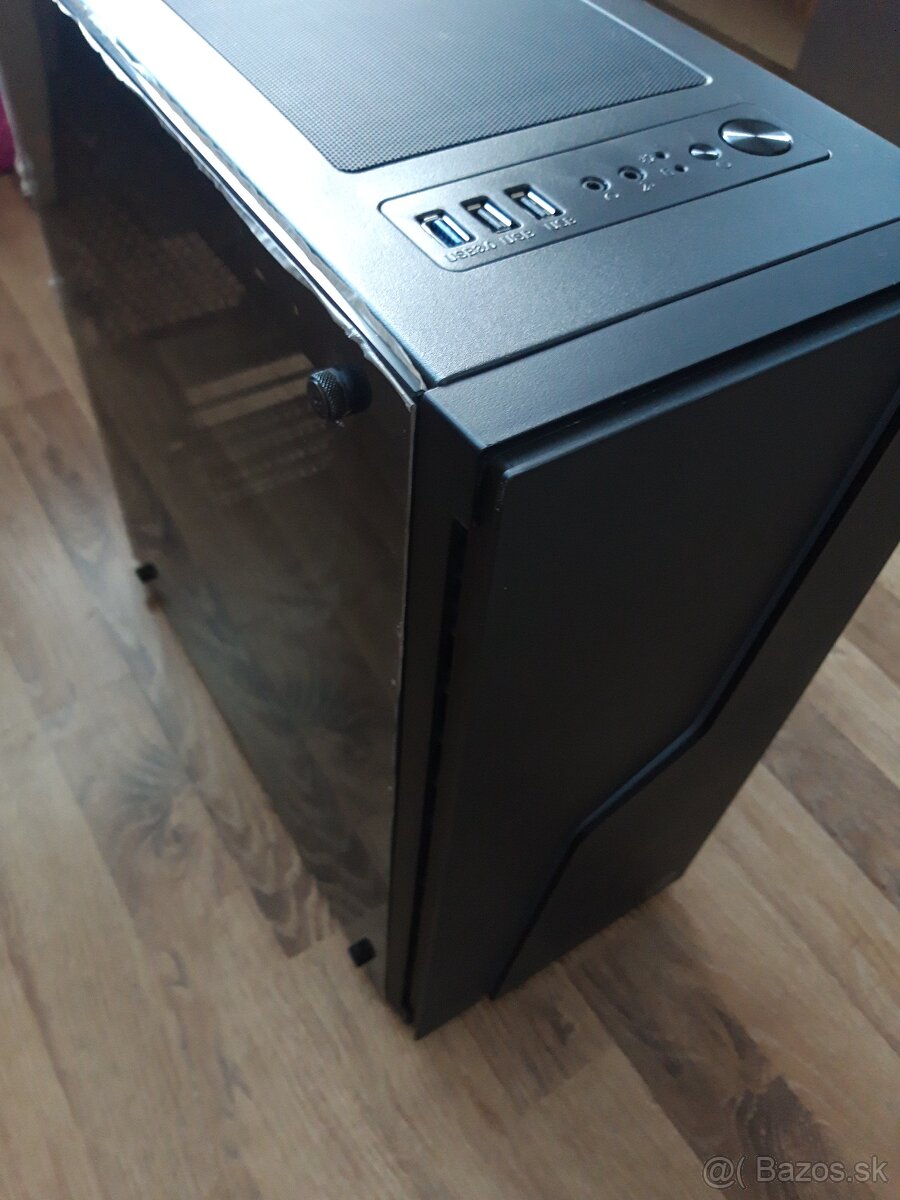 skrinka+zdroj SPOLU RGB miditower, 500W zdroj Gigabyte