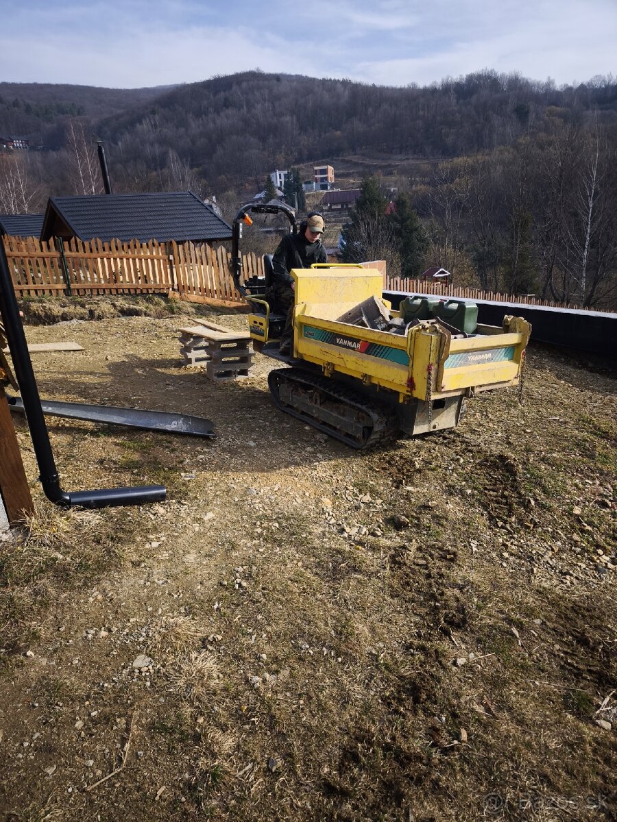 Minidumper, trojstranný vyklápač