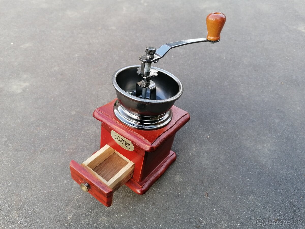 Predám starý mlynček Coffee
