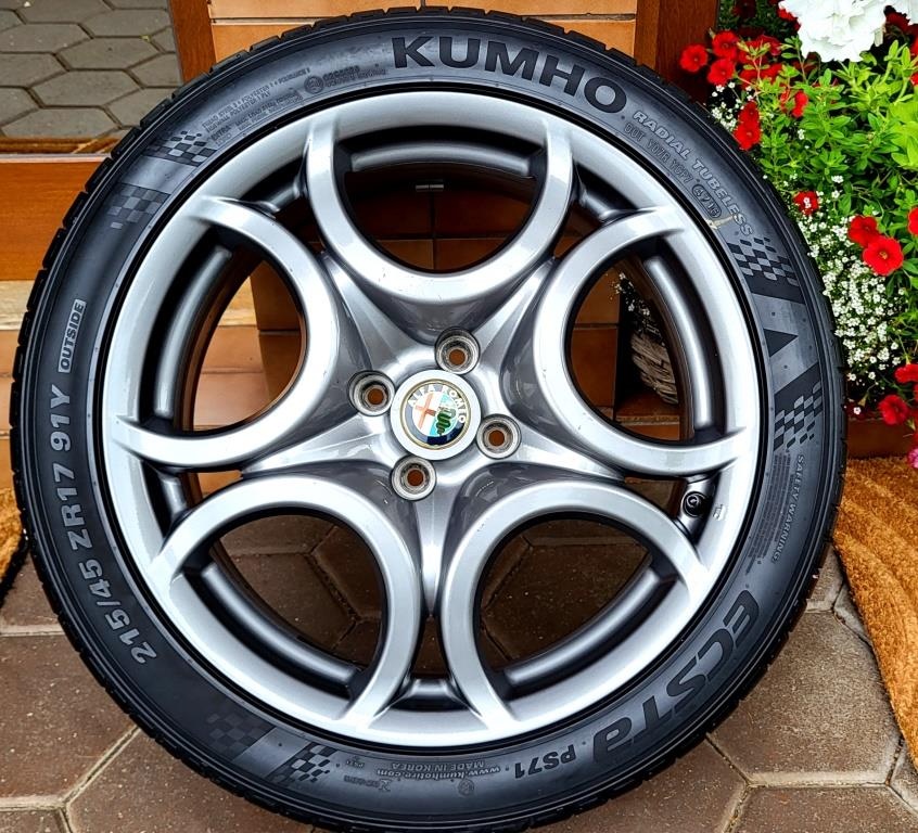 alu R17 4x98, orig. Alfa Romeo MITO, pneu 215/45