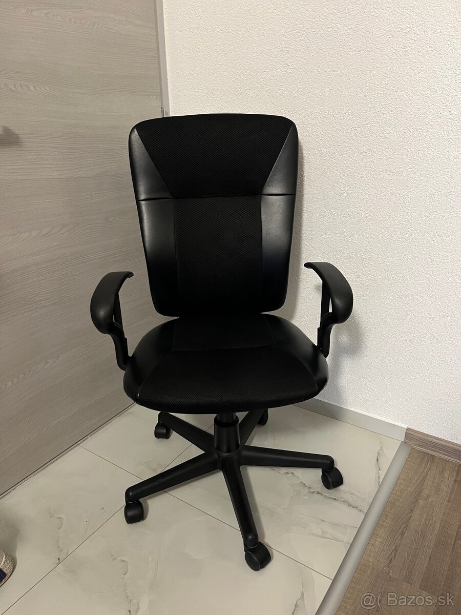 Stolička k PC