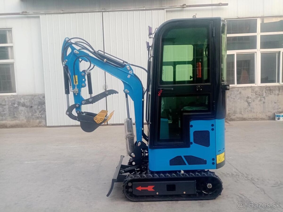 MINIBAGER JG12 (1,2T) – NOVÝ, KABÍNA, SVAHOVAČKA, LYŽICE