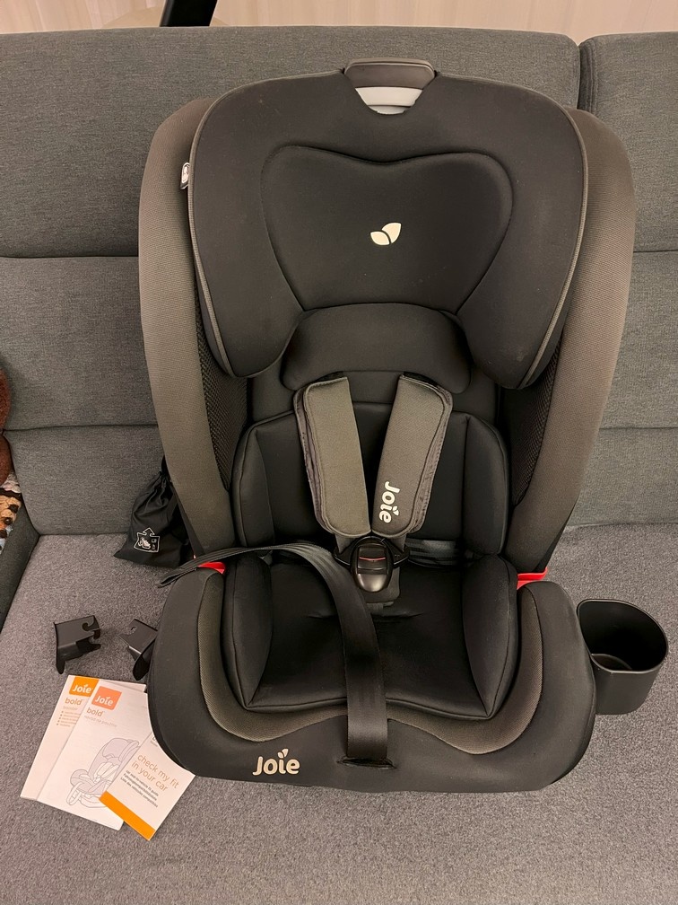 Autosedacka JOIE Bold ember 9-36kg