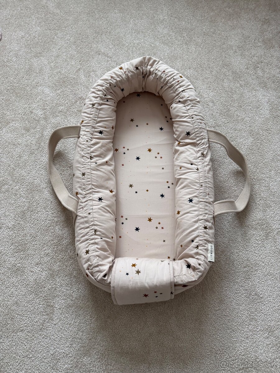 Hniezdo Liewood BABYLIFT