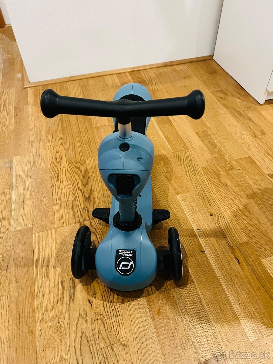 Kolobezka a odrazadlo scoot and ride