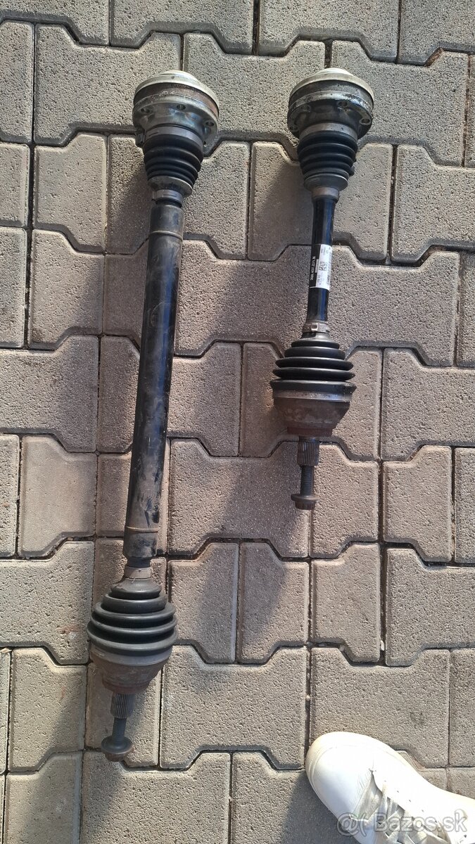 Poloos Škoda Superb III (2016) – originál