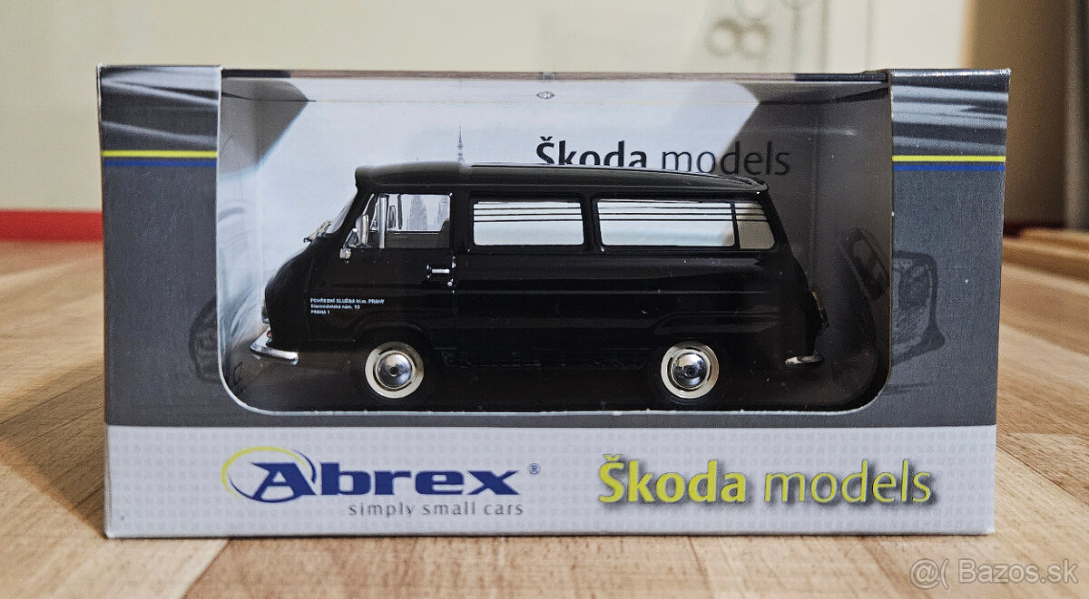 Abrex 1:43 Škoda 1203 Pohřební služba 1.edice