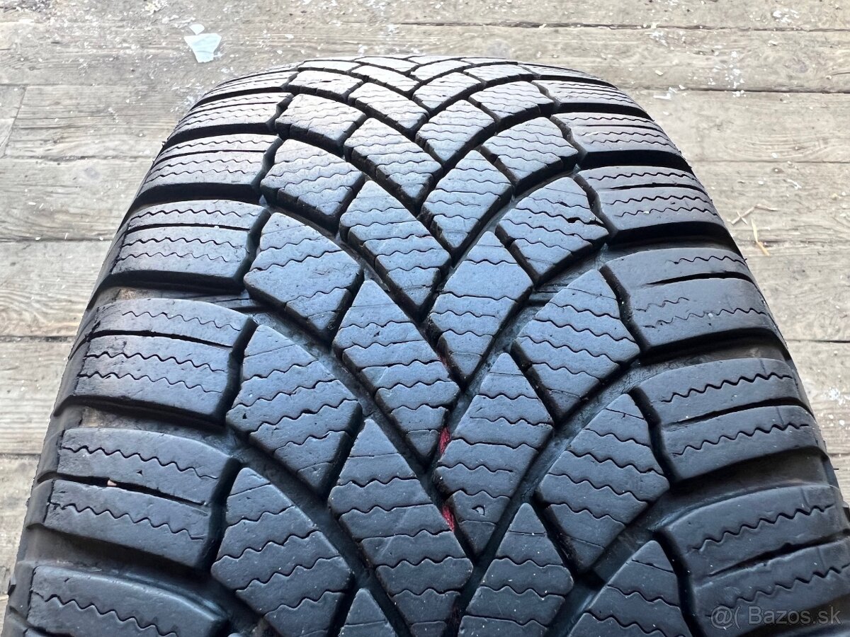185/65R15 88T Bridgestone Blizzak LM005