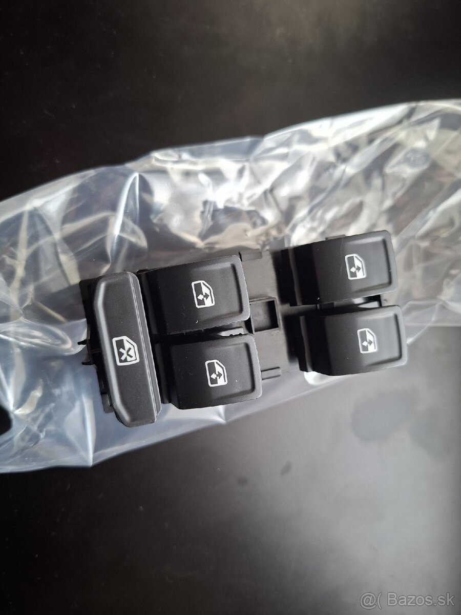 Spínač otvárania okien Octavia 3