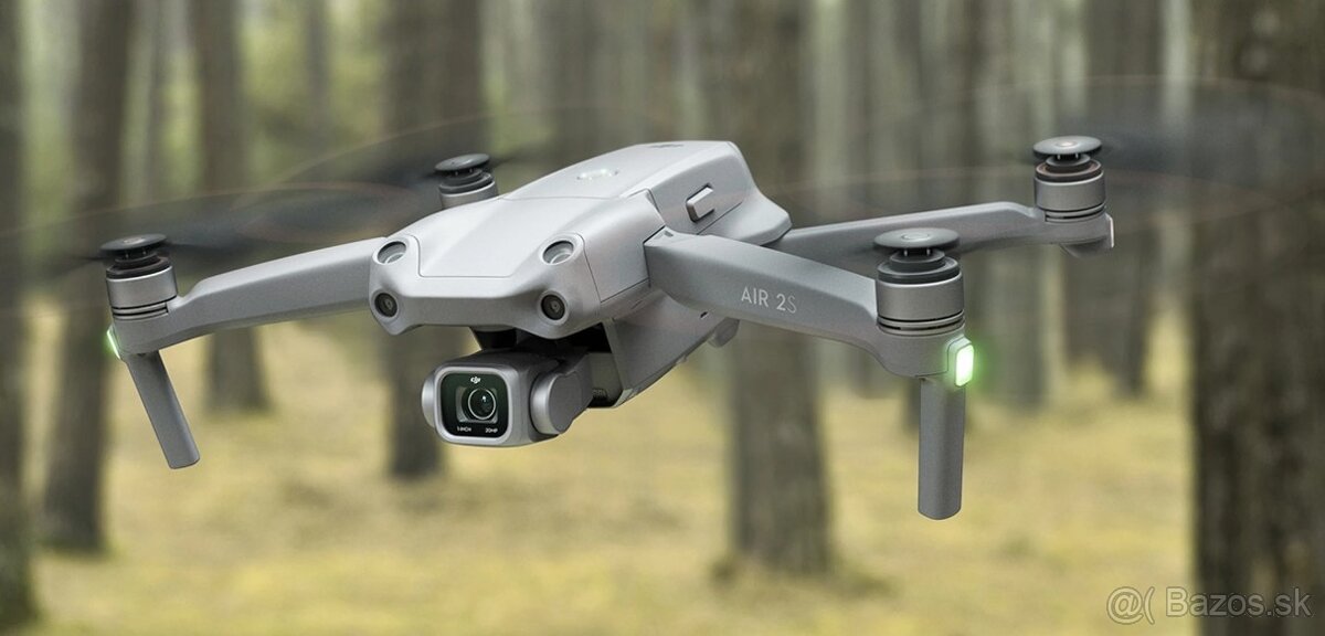 Dron DJI Air 2S Fly More Combo