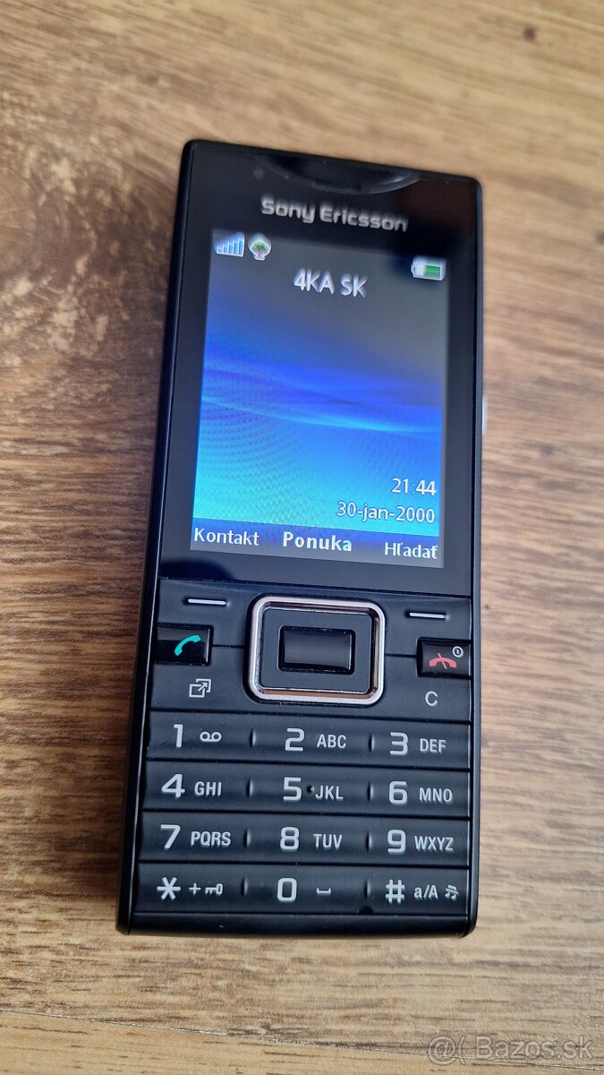 Sony ericsson J10i2 top stav