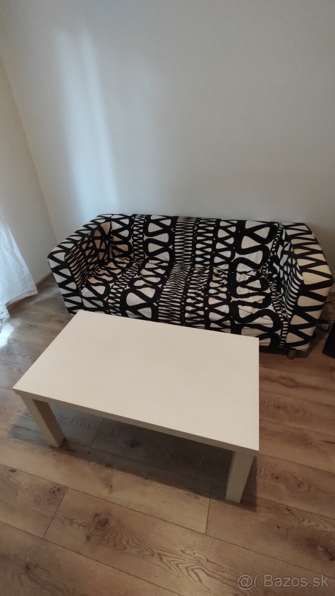 Gauč IKEA