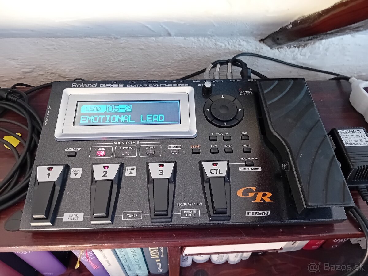 Predám Roland GR-55 Guitar Synthesizer