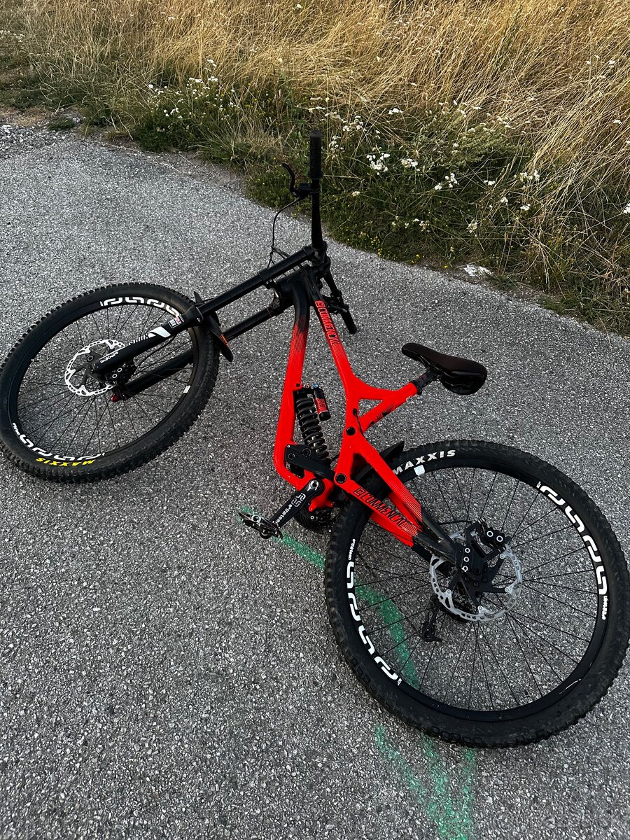 Commencal Supreme DH V4 2016